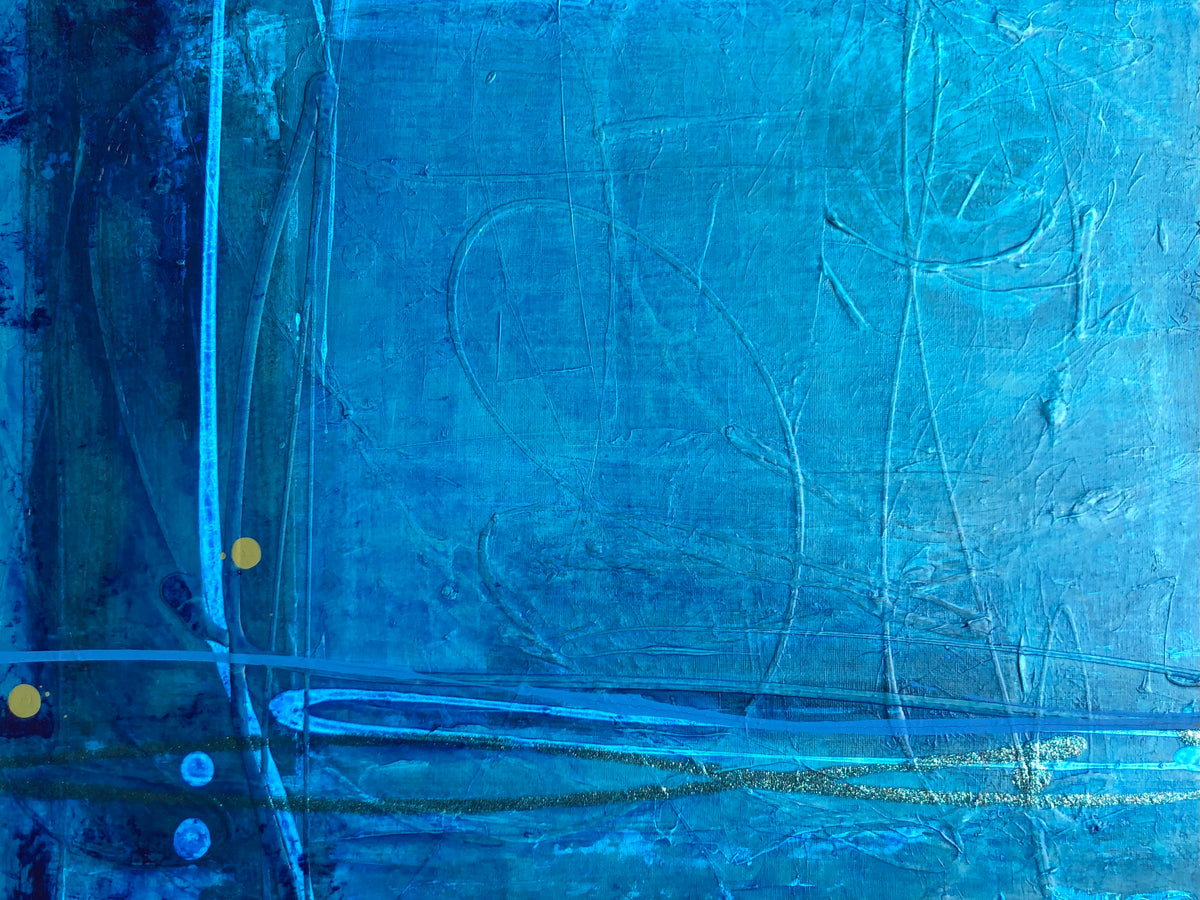 Infinite blue